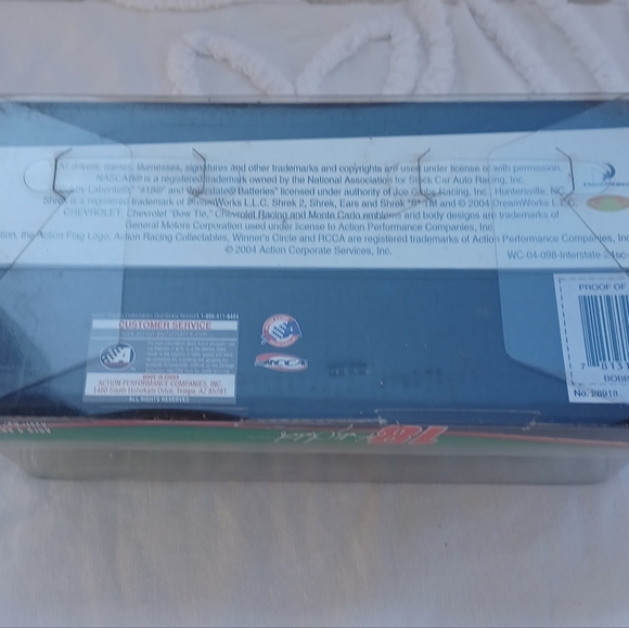 Nascar #18 2004 Bobby Labonte Interstate Batteries Chevy Pontiac Shrek 2 - Picture 14 of 14